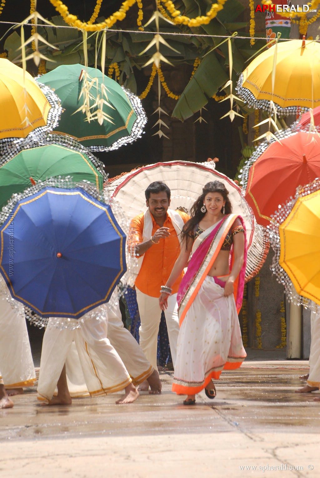 All In All Azhagu Raja New Movie Stills