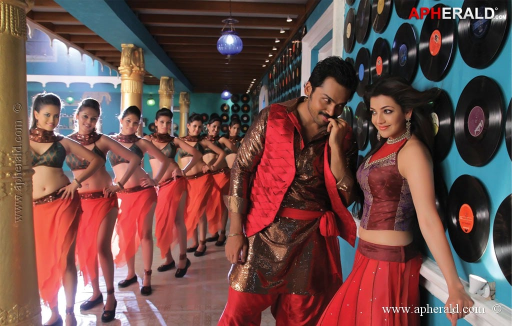 All In All Azhagu Raja New Movie Stills