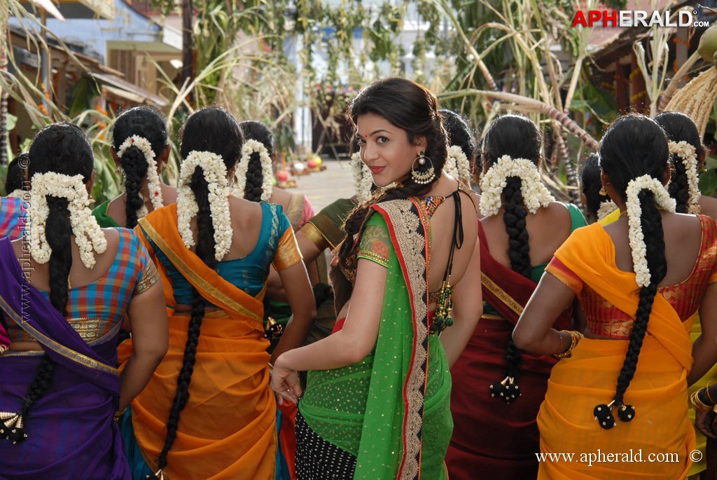 All In All Azhagu Raja New Movie Stills