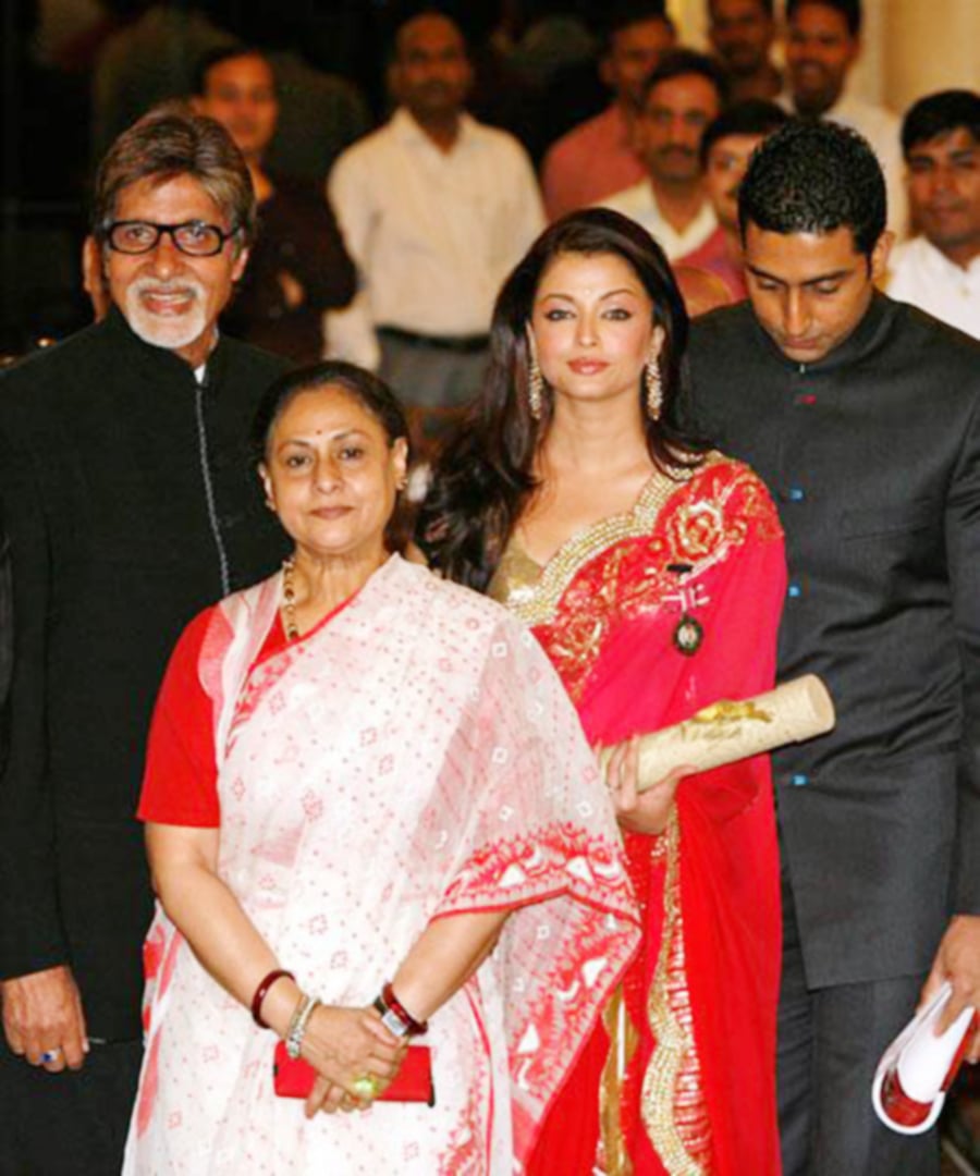 Amitabh Bachchan Family Photos