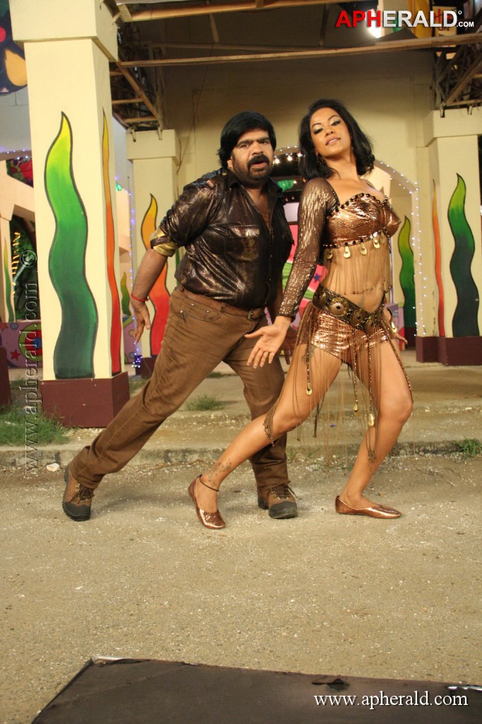 Arya Surya Tamil Movie Hot Stills