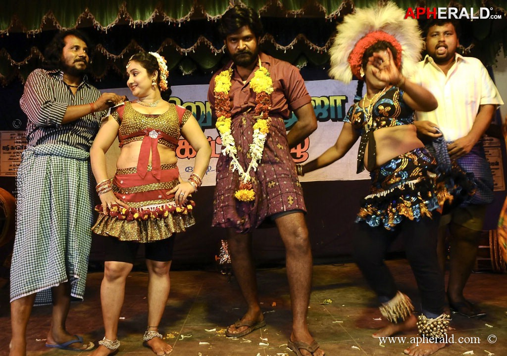 Azhagu Magan Tamil Movie Stills