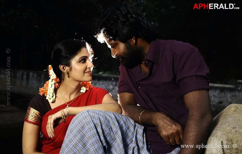 Azhagu Magan Tamil Movie Stills