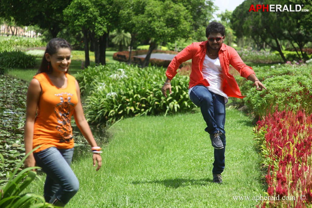 Band Baaja Movie New Stills