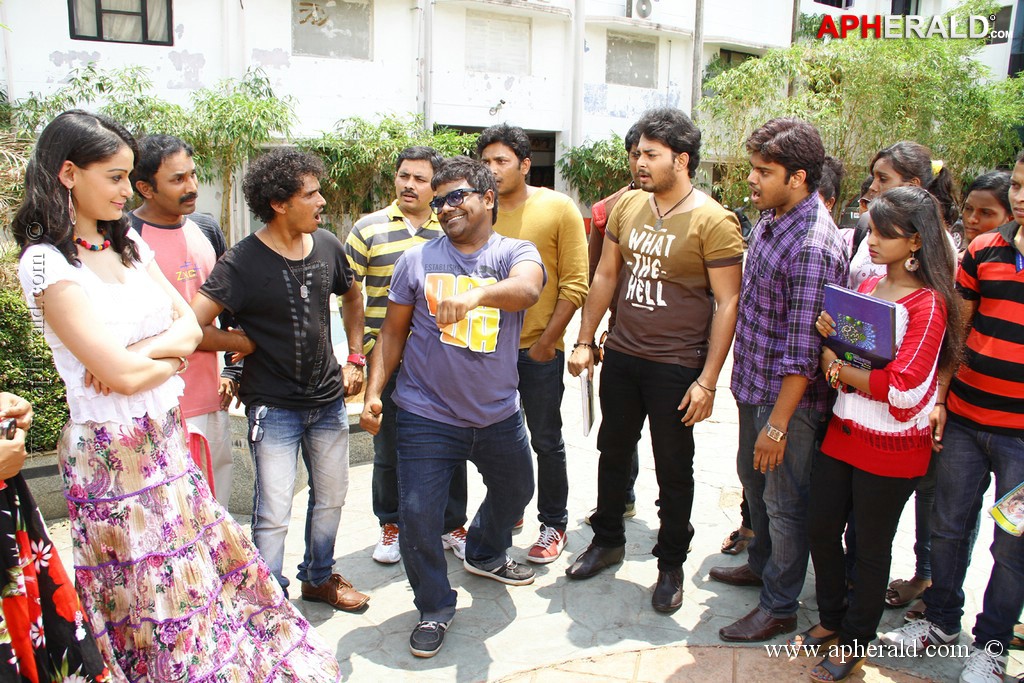 Band Baaja Movie New Stills