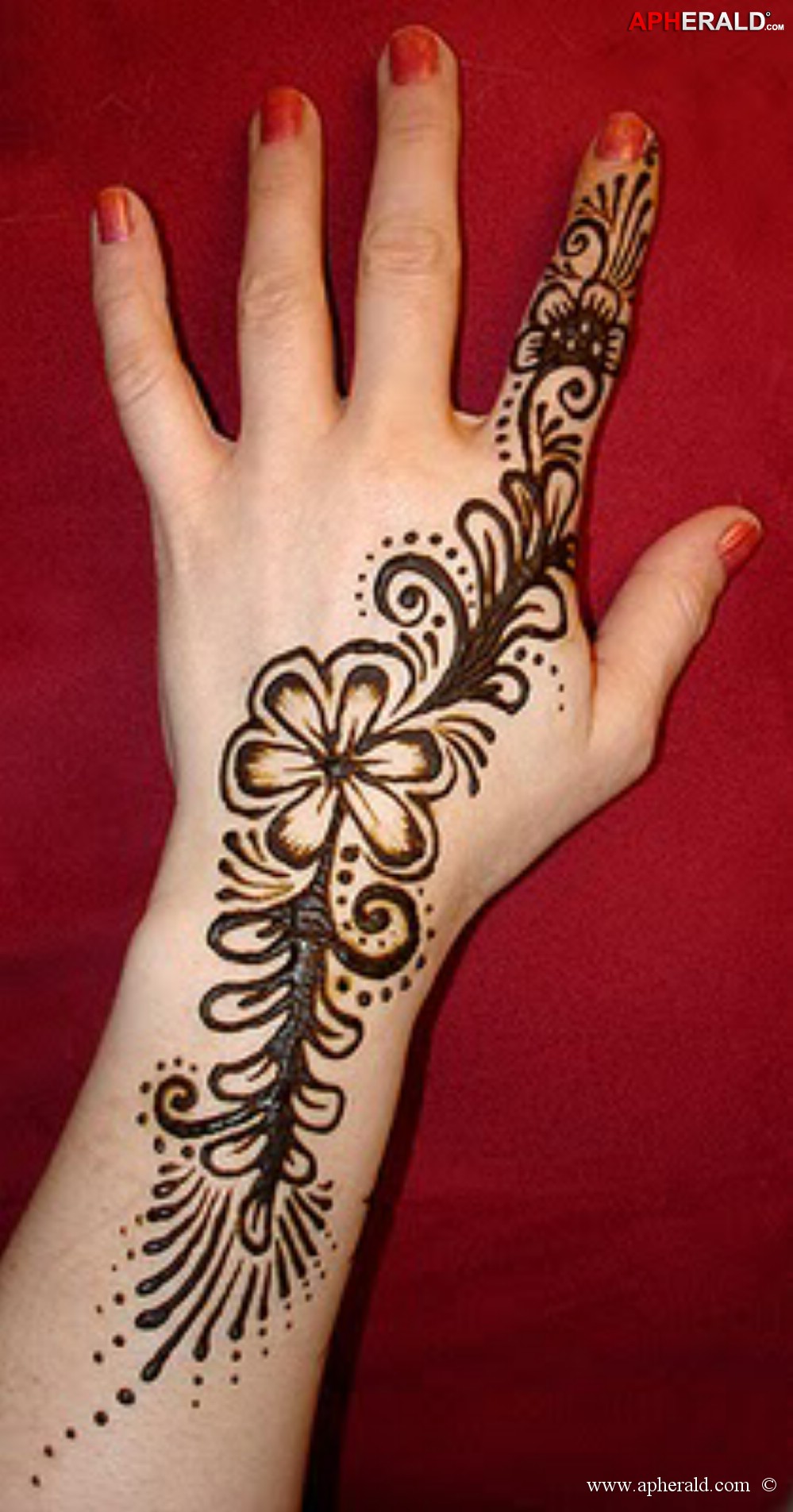 Latest Best Mehndi Designs:Amazon.com:Appstore for Android