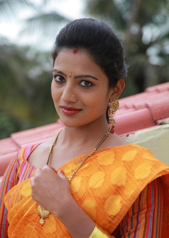 Calling Bell Movie Latest Stills