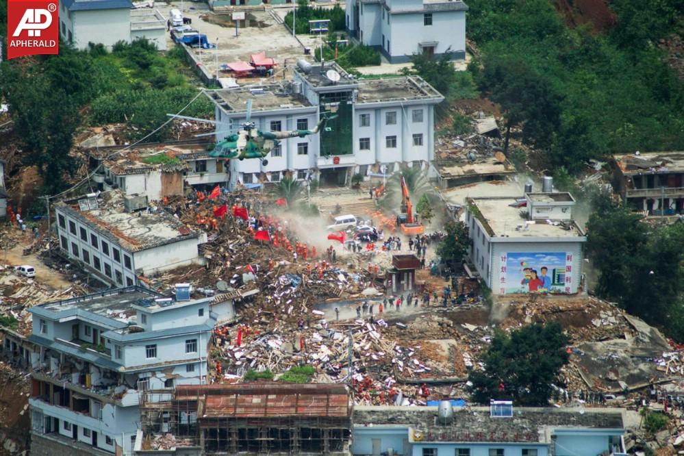 China Earthquake Photos