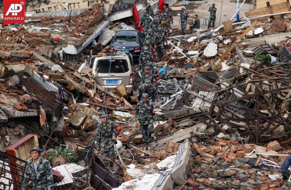 China Earthquake Photos