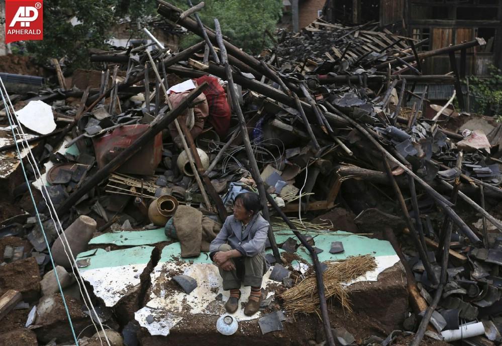 China Earthquake Photos