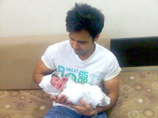 Emraan Hashmi rare & unseen Family Photos