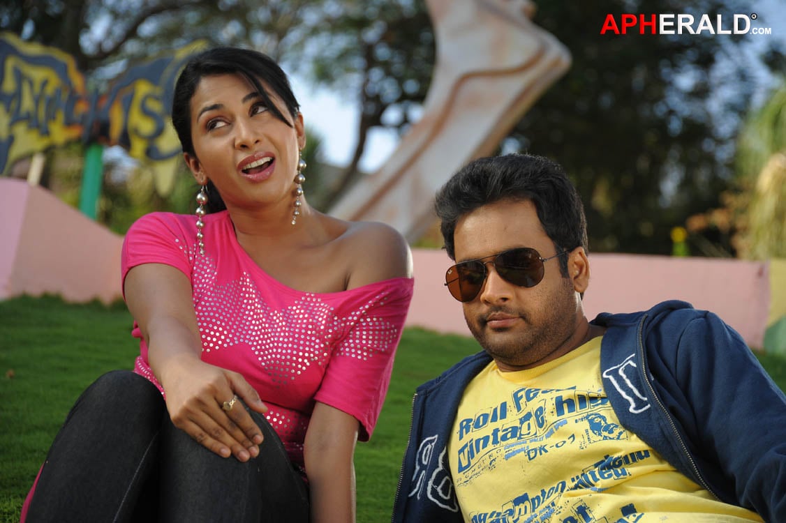 Gola Gola Movie Stills