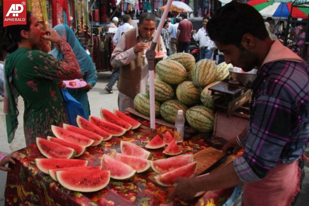 Heat Wave Scorches in Delhi