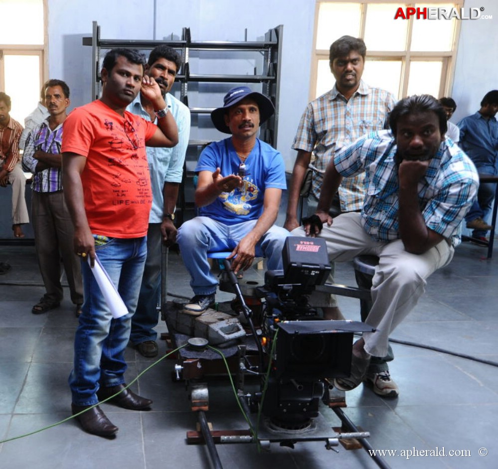 Hum Tum Movie Working Photos