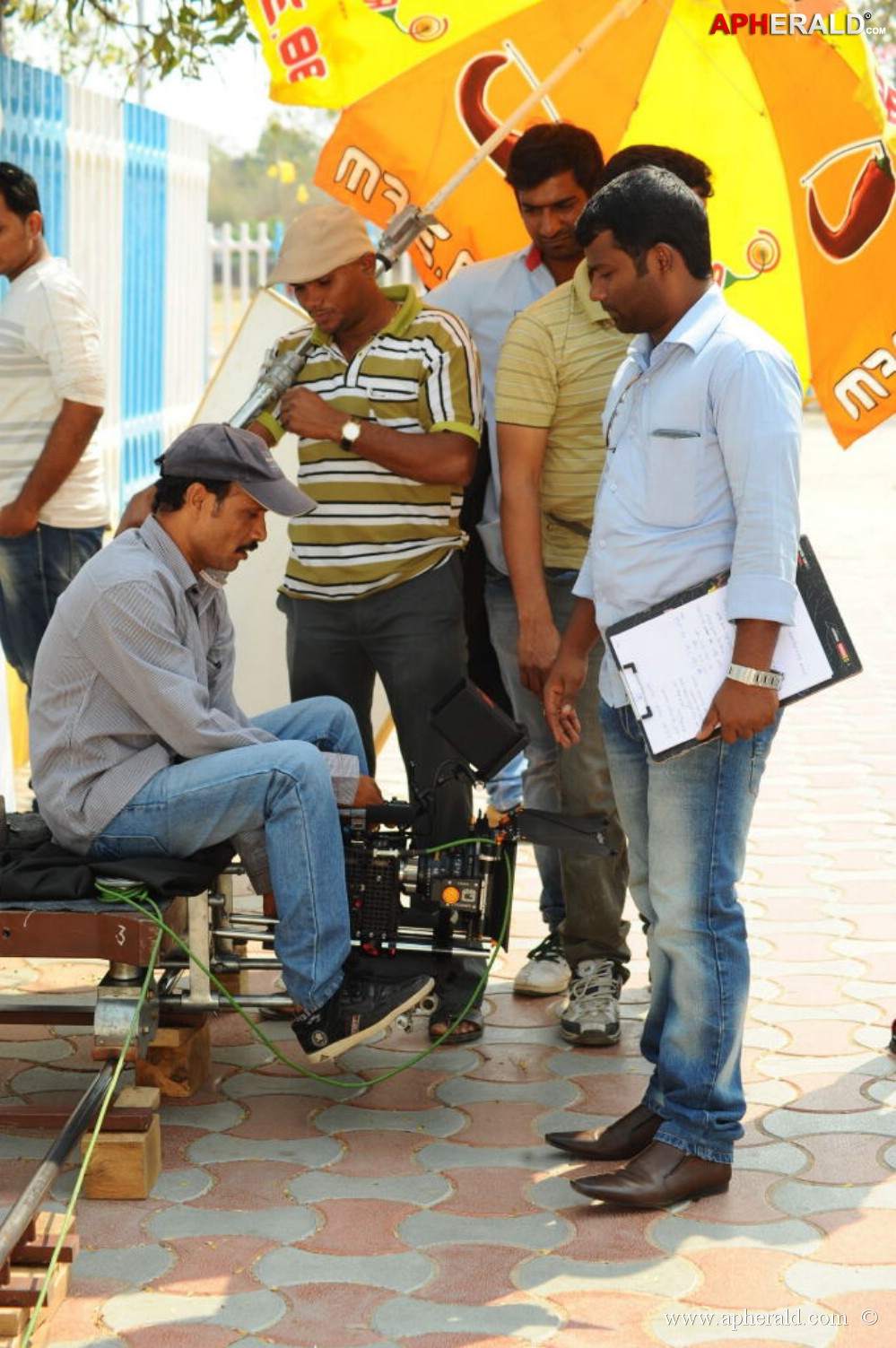 Hum Tum Movie Working Photos