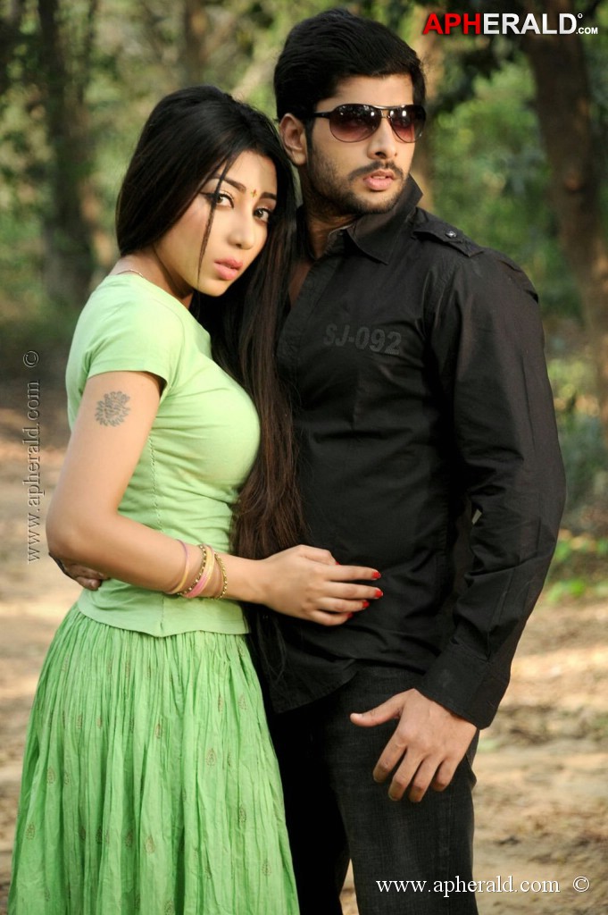 Minnal Tamil Movie Stills