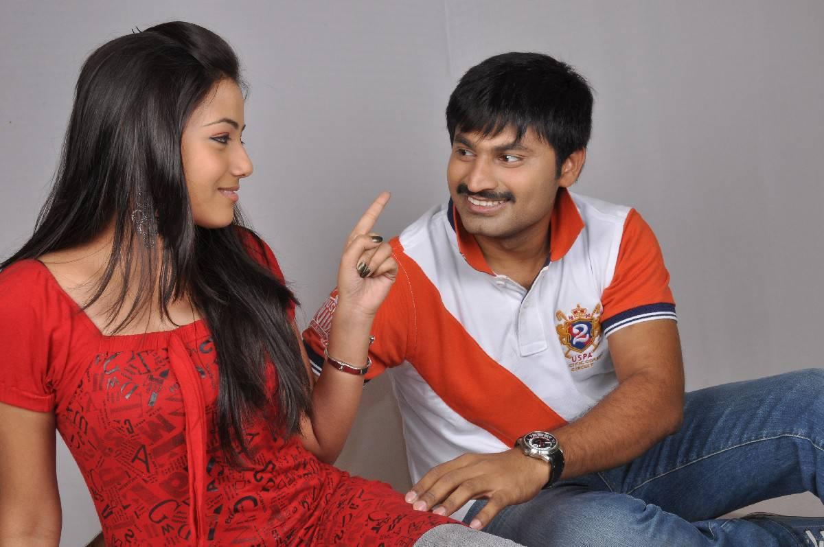 Mudduga Movie Latest Photos