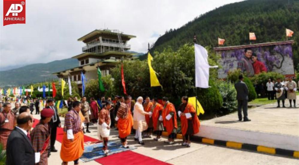 Narendra Modi in Bhutan Photos