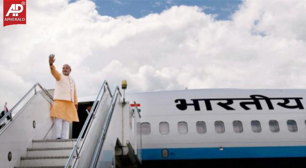 Narendra Modi in Bhutan Photos