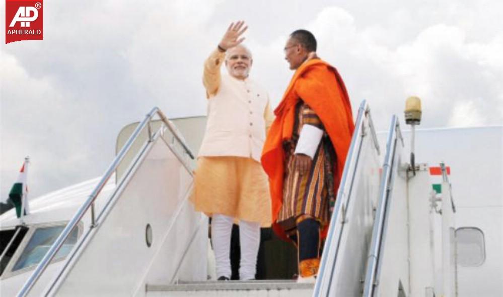 Narendra Modi in Bhutan Photos