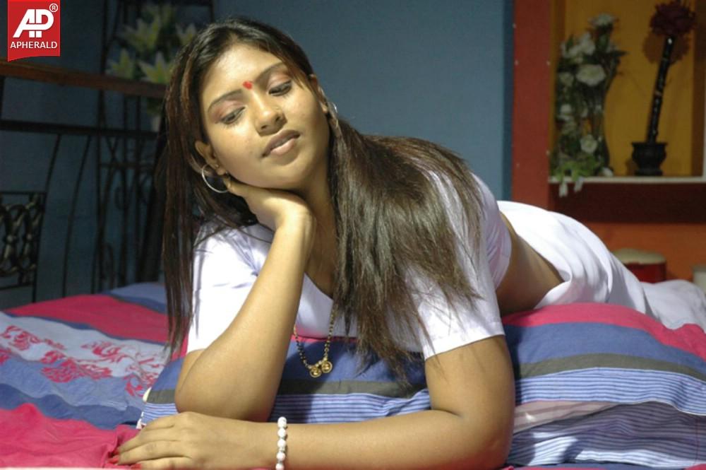 O Aunty Katha Movie Hot Stills