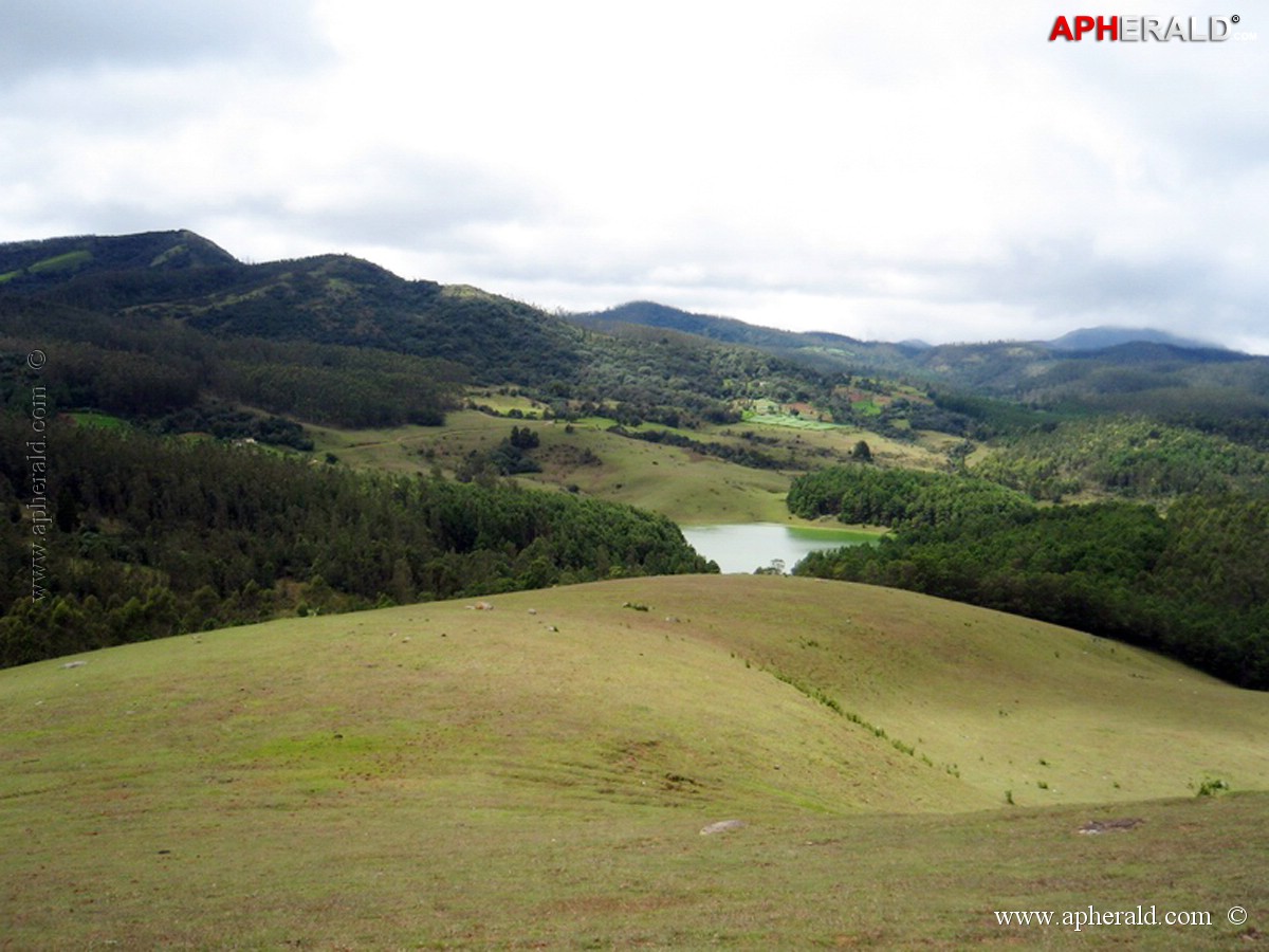 Ooty Beautiful Photos