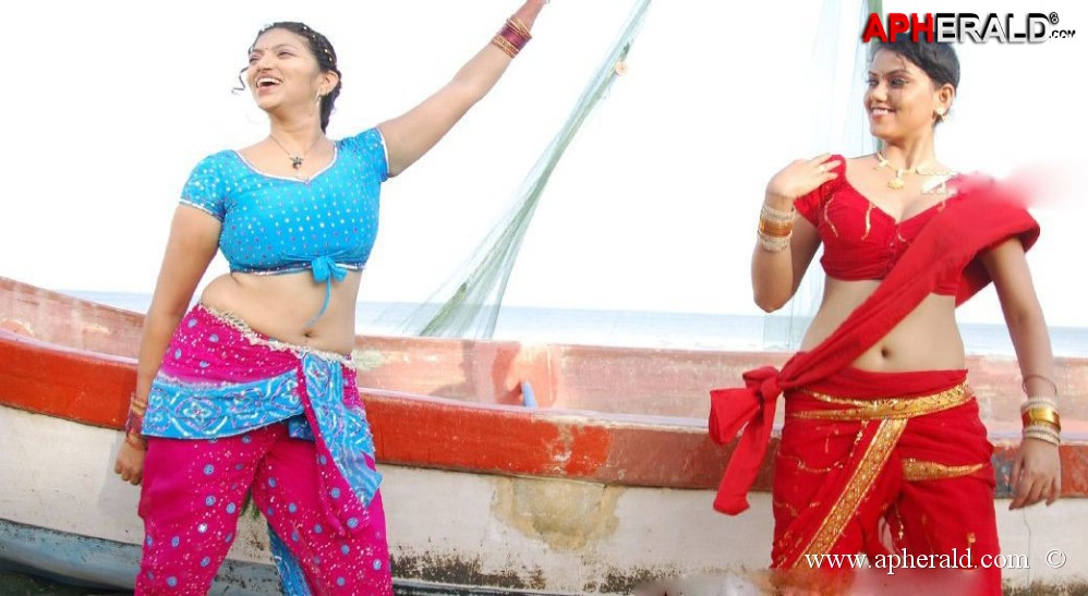 Parvathipuram Hot Telugu Movie Pics