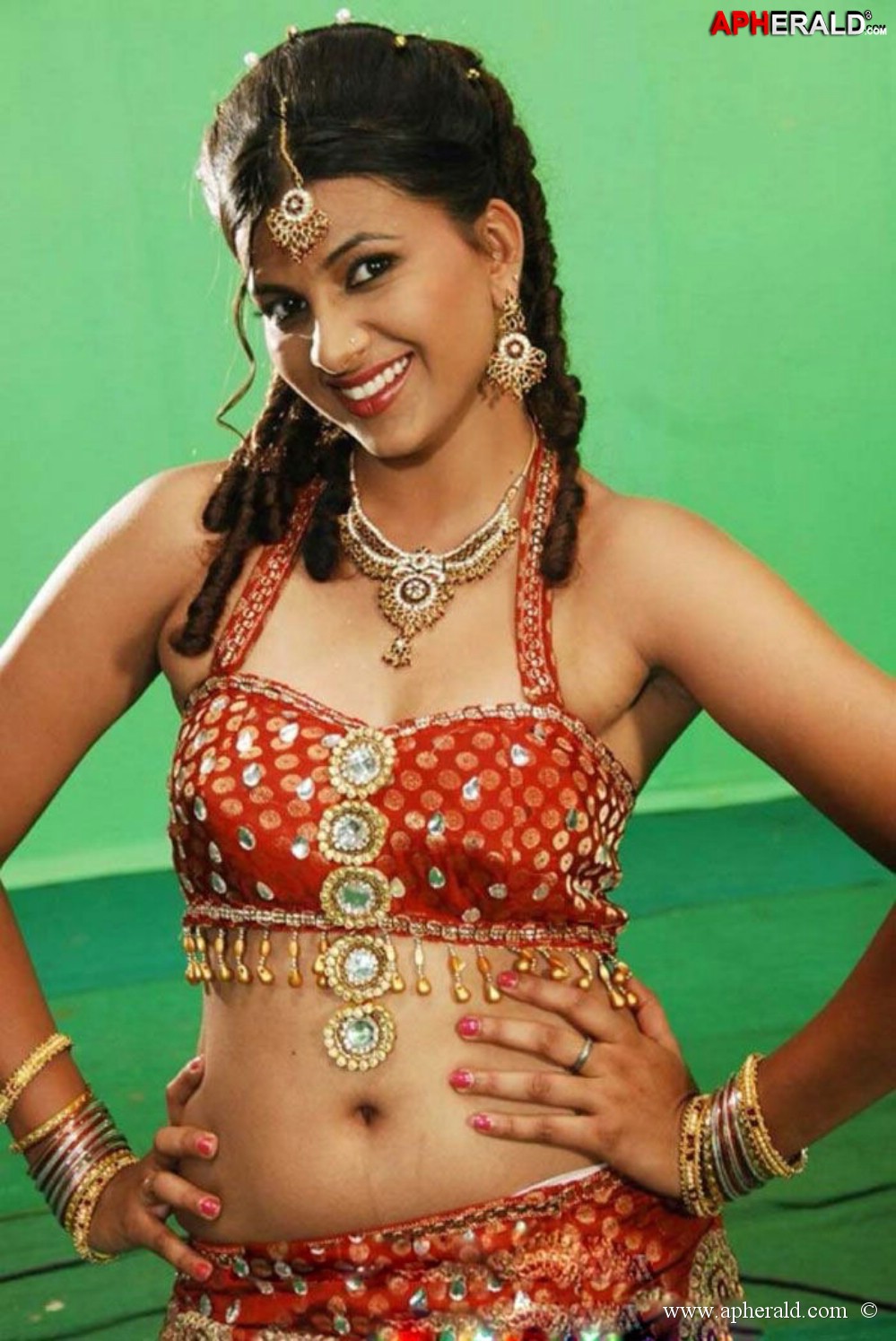 Parvathipuram Hot Telugu Movie Pics