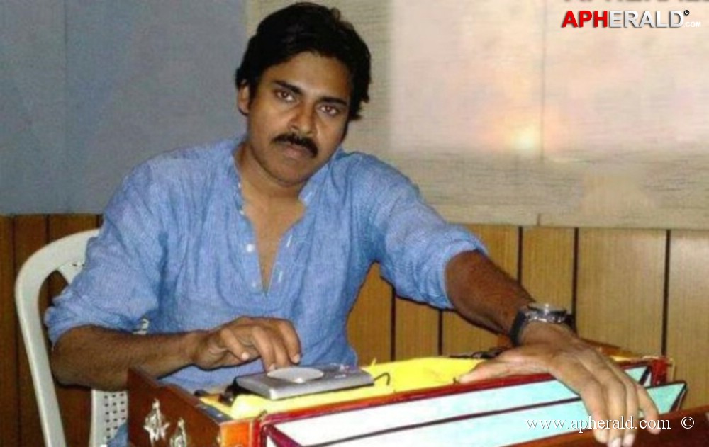 pawan kalyan unseen pictures