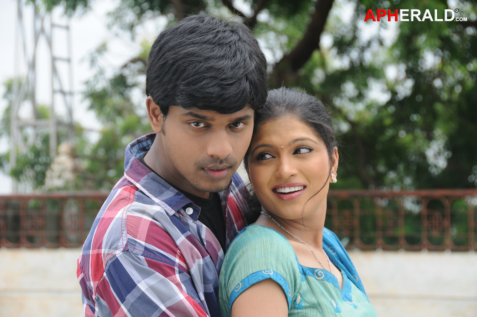 Putukku Jara Jara Dubukku Me Movie Stills