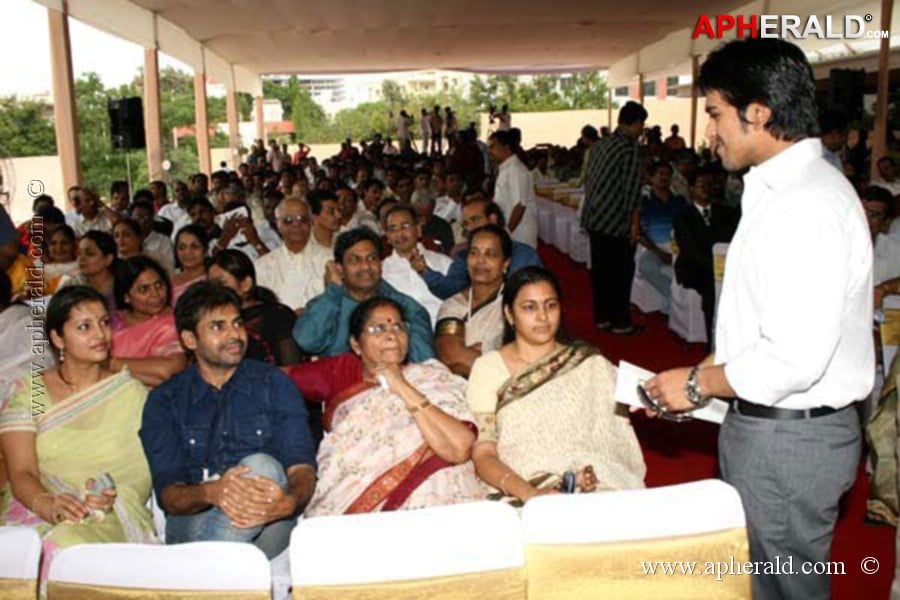 Ram Charan Rare Pics