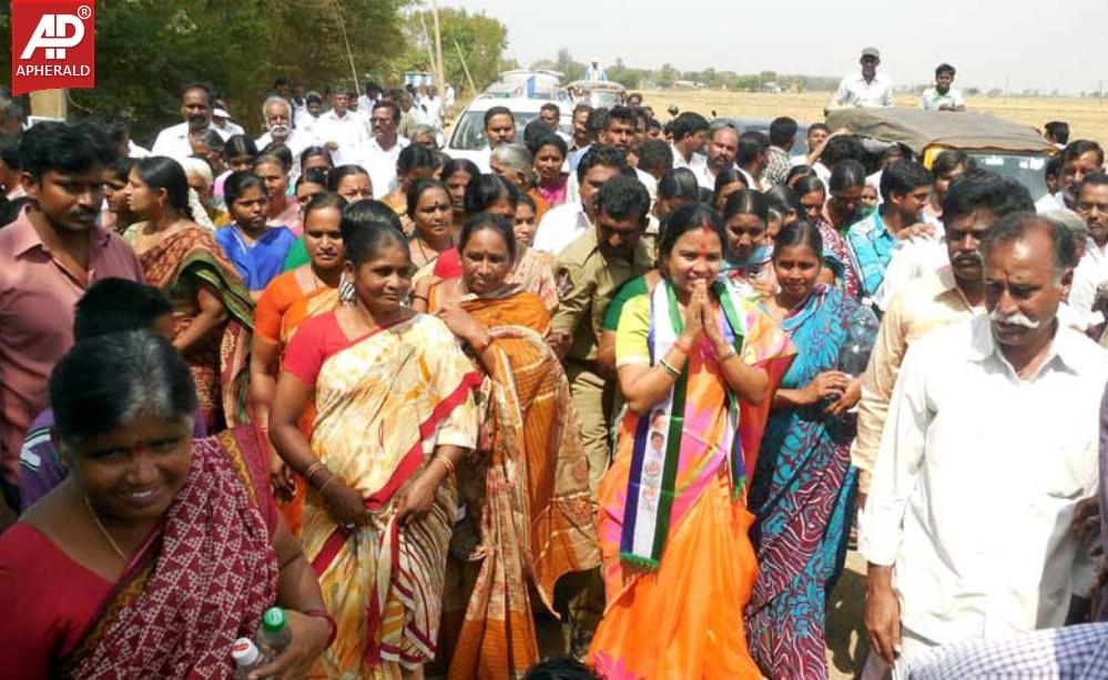 Shobha Nagi Reddy Last Election Campaign Pics