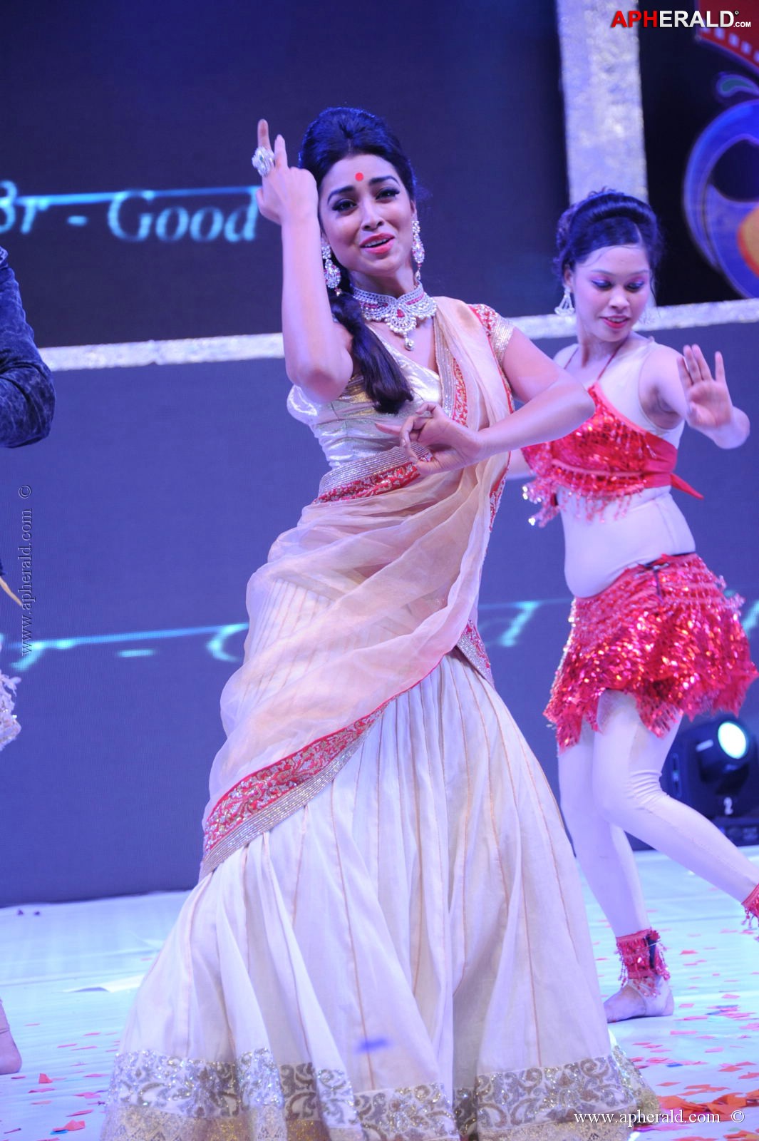 Shriya Dance at Tollywood Channel Launch