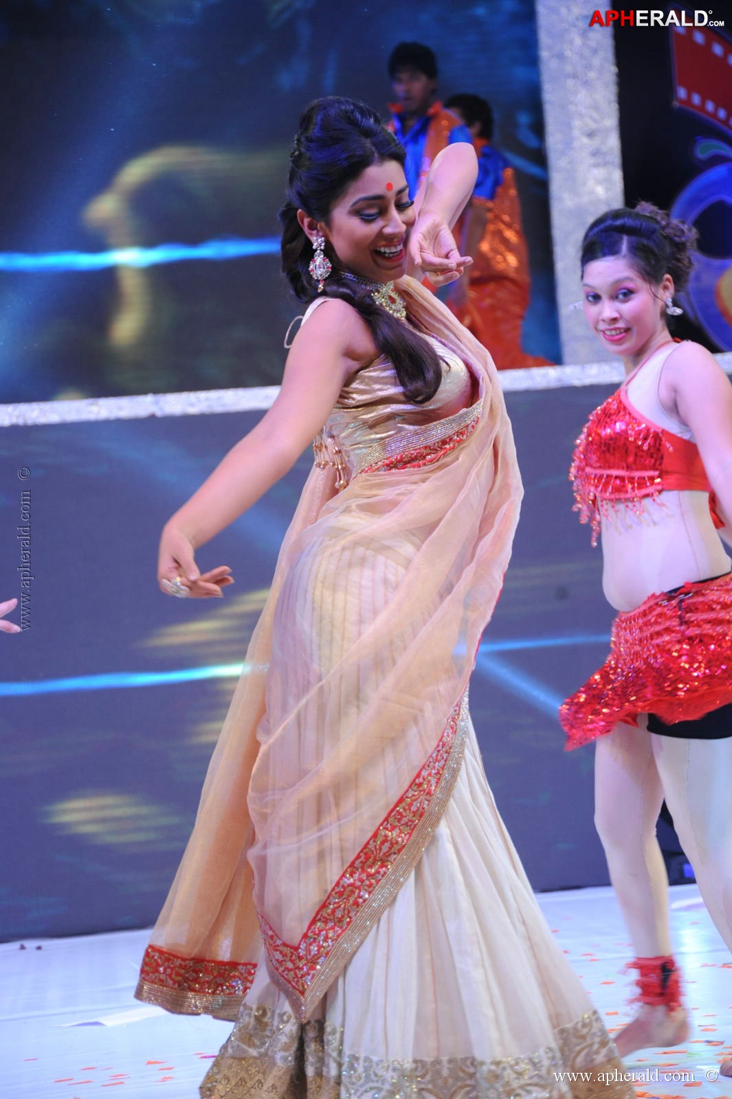 Shriya Dance at Tollywood Channel Launch