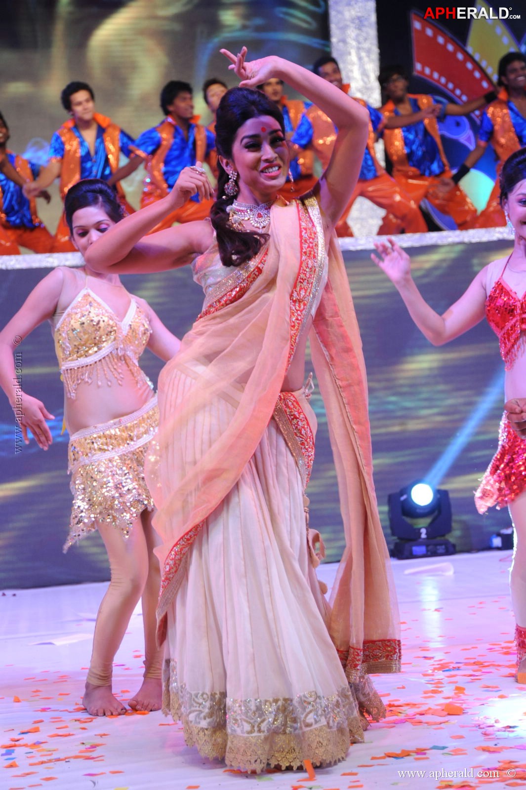 Shriya Dance at Tollywood Channel Launch