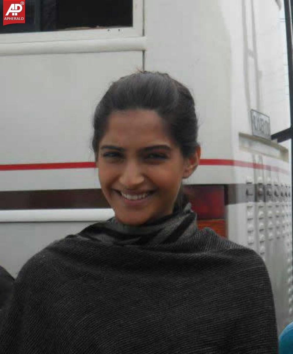 Sonam Kapoor Unseen Stills