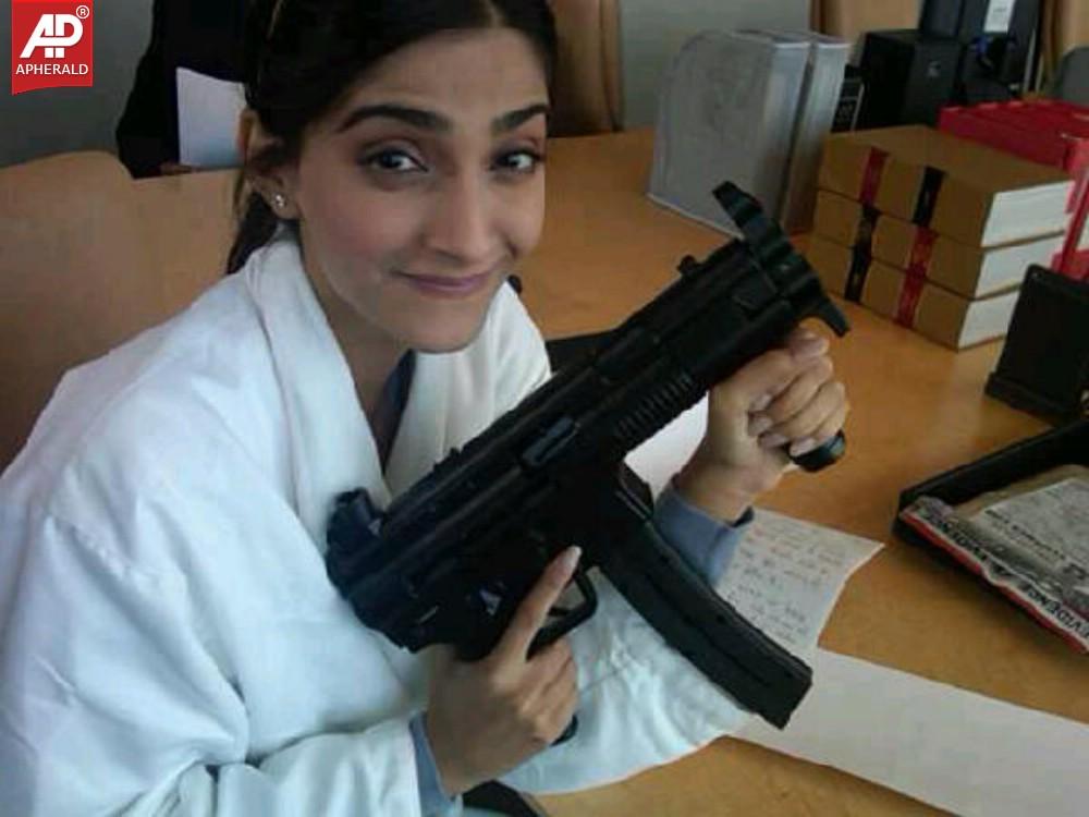 Sonam Kapoor Unseen Stills