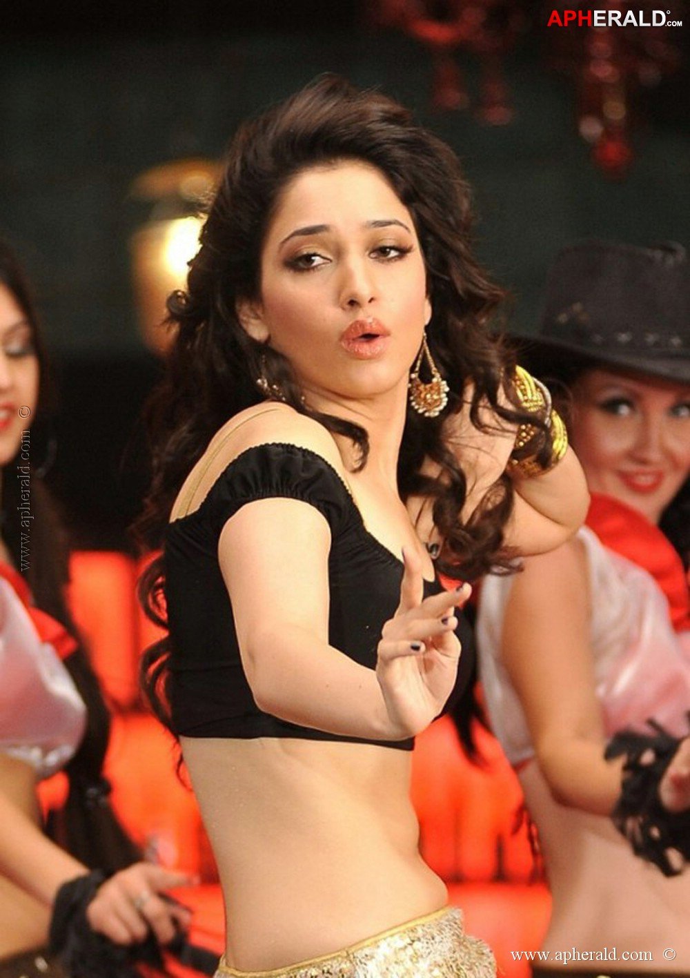 Tamanna Fakes