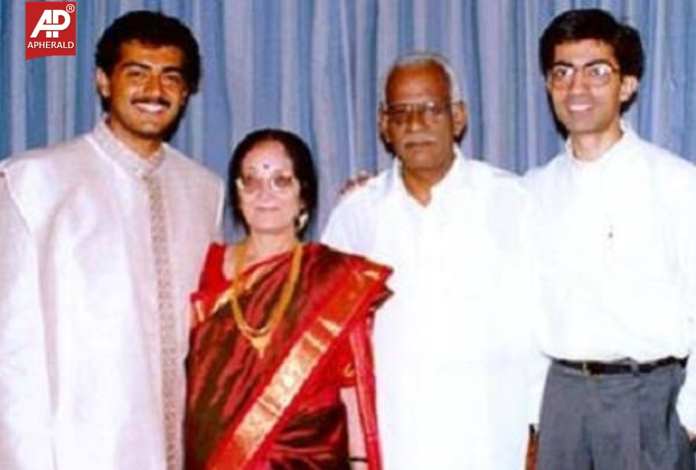 tamil actor ajith family photos2