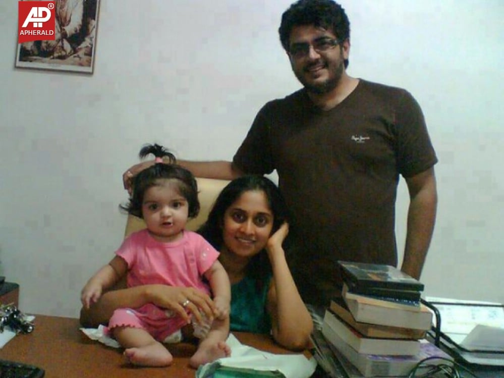 tamil actor ajith family photos