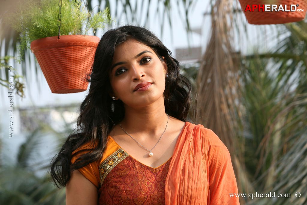 Villa Movie Stills