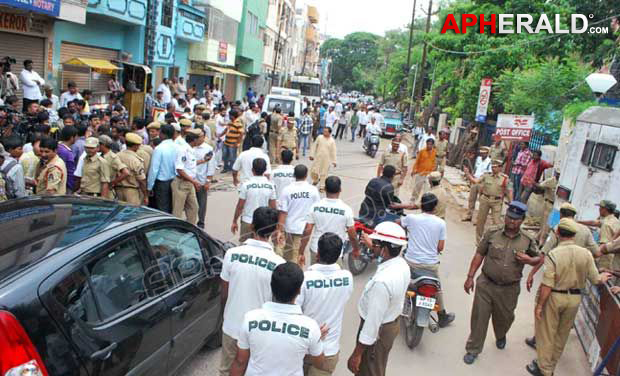 YS Jagan Latest (Jail) Photos