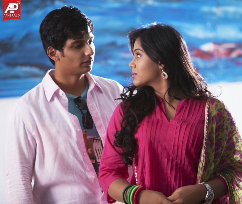 Yaan Movie Stills