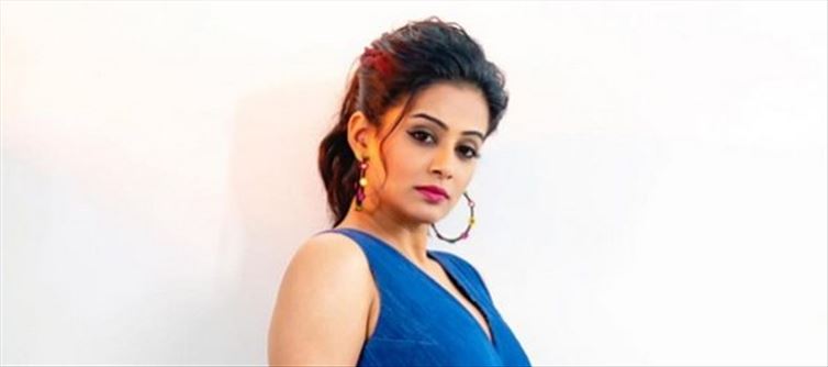 754px x 334px - Priyamani Sex Video Hd | Sex Pictures Pass