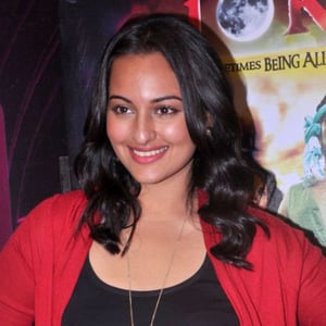 Sonakshi Sinha to marry boyfriend Zaheer Iqbal