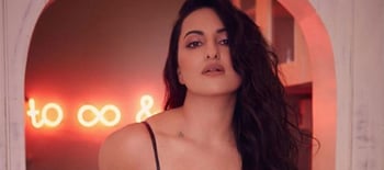 Sonakshi Ka Pornvideo - Sonakshi Sinha to act with Chiru???