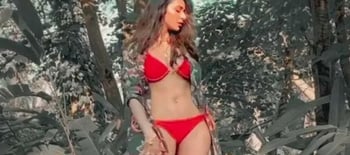 350px x 155px - Rakul Preet in Red Bra and Panty Tempts our Mood - Hot Video