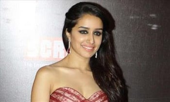 350px x 210px - Sexy Shraddha Kapoor will take your breath away in these im