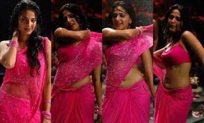 28 Saree Stripping Photos of Anushka Shetty as a treat for your eyes