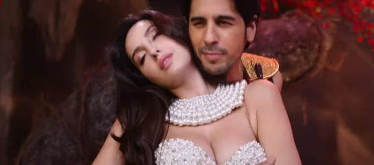 Madhupria Sex - Manike Teaser: Nora Fatehi Comes As An Angel